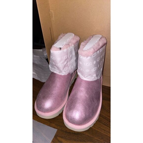 UGG MINI BAILEY BOW GLISTEN - PCD - Pink Cloud Size 6 NWB - Picture 5 of 6